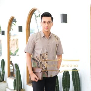 Kemeja Batik Pria kombinasi Polos